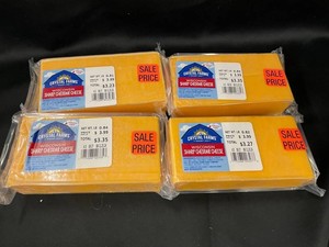 Crystal Farms Wisconsin Sharp Cheddar Cheese (Lot of 4)