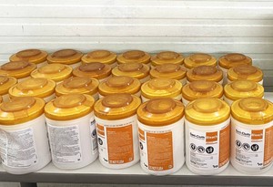 NEW Lot of 28 PDI Sani-Cloth Bleach Large Germicidal Disinfectant Wipes, 75 Wipes Per Canister, 2,100 Total Wipes, Professional Medical Grade Bleach Surface Cleaning, Hospital, Dental, Veterinary, EMS, Clinic &amp Commercial Use, EXPIRED