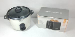 Electric Rice Cooker with Original Box