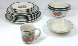 Vintage Apple Pattern Stoneware Dinnerware