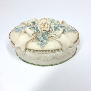 The San Francisco Music Box Company Floral Trinket Music Box