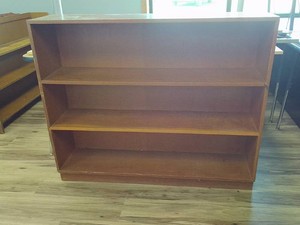 VINTAGE WOODEN SHELF