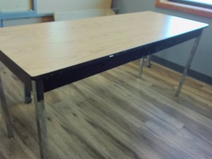 SKINNY RECTANGULAR TABLE
