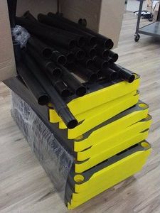 10 PLASTIC KETER HEAVY DUTY SHELVES WITH POLES
