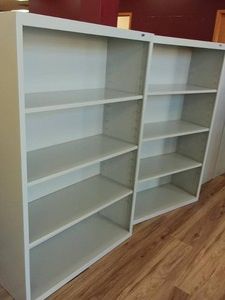 2 VERY NICE METAL ULINE SHELVES