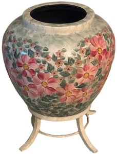 FR - Decorative Floral Vase With Stand