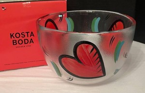 FR - Kosta Boda Hearts Art Glass Bowl Designed by Ulrica Hydman-Vallien