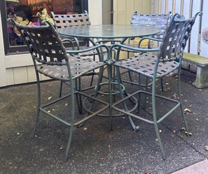 BY - Brown Jordan Patio Dining Set