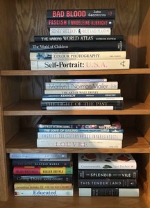 LR - Books on Art, History, Modern Fiction and More