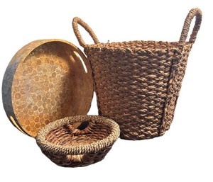 LR - Two Woven Baskets & Pier 1 Imports Tray
