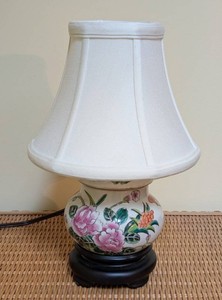 UL - Ceramic Table Lamp - Floral Hand-Painted Design
