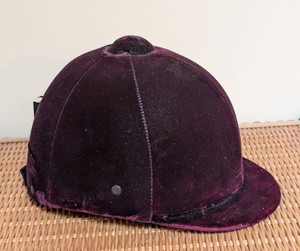 UL - Vintage Womens Riding Helmet - EQUI ROYAL Burgundy Velvet