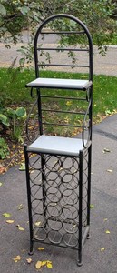 G - Decorative Metal Wine Rack - Tall Bottle Holder
