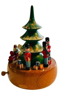 K - Vintage Christmas Music Box - Wooden Nutcracker Tree