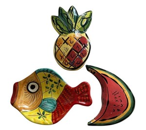 LR - Vintage Decorative Ceramic Wall Plaques - Ganz Fruit & Fish (Lot of 3)