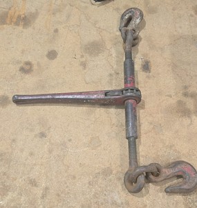 12  ratcheting chain binder