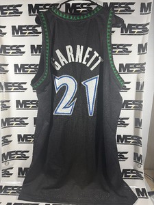 Kevin Garnett New With Tags Reebok NBA Size XL  2 inches Minnesota Timberwolves Basketball Jersey