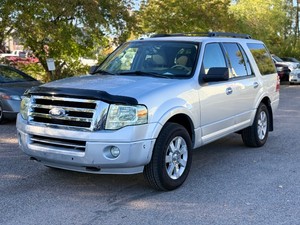 2010 FORD EXPEDITION XLT 4X4  No Accidents Reported (NO RESERVE)