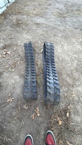 Attachment Rubber Track Pair (2)