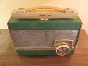 Vintage Philco transistor radio