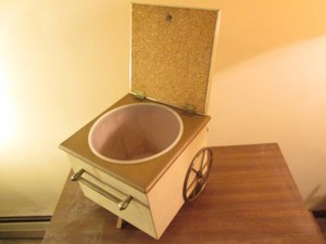 Vintage countertop cart themed ice bucket