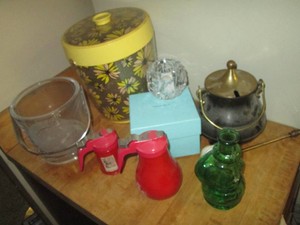 Vintage ice buckets, heavy metal churning kettle and other misc shown