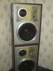 Pair of Grand Prix Electronics bookshelf speakers