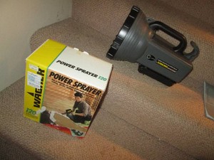 WAGNER power sprayer 120 plus 3,500,000 candle power halogen spotlight