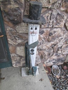 3 foot wooden snowman decor