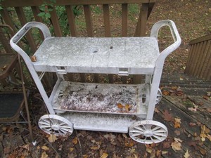 Rubbermaid style butler style cart with single drop leaf side and cut-out for umbrella