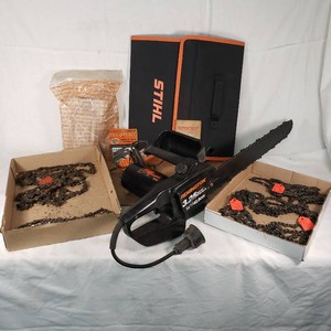 Remington 3.25 Peak HP Electric Chainsaw with 16-Inch Bar, Grind-N-Joint Chainsaw Sharpener, and Various Chains