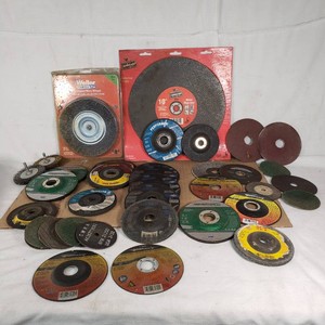 Lot of Various Grinding and Cutting Discs, Metal Chop Saw Blades