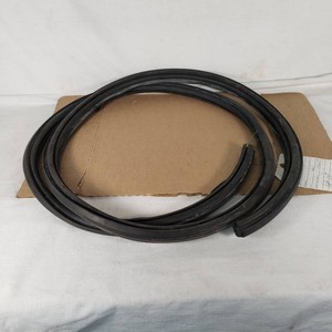 Bobcat Door Glass Rubber Seal - Total Length 113