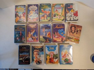 Disney VHS Tape Collection Classics Animated Films w Old Yeller