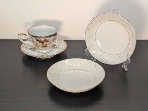 Vintage Porcelain Tea Cup Saucer & Royal Essex Florence Bowls
