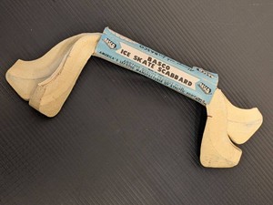 Vintage Basco Ice Skate Scabbard Pair Size 3 Made in Japan Box