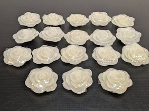 Michaels Gardenia Floating Candles Ivory Flower Floral Decor