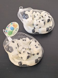 Bath Tub Pals Cow Family Bath Toys Mesh Bag Set Made in China NOS