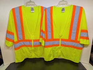 Pair of Glowear Ergodyne Class 3 Mesh Safety Vests LXL #8330Z