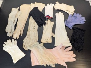 Vintage Womens Dress Gloves Lot Opera Nylon Embroidered Assorted