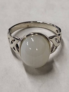 Sterling Silver Moonstone Celtic Knot Ring Size 9 Oval Cabochon