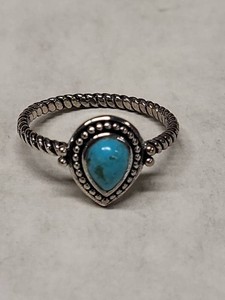 925 Sterling Silver Turquoise Teardrop Ring Twisted Band Size 9