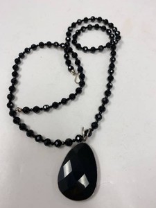 Jay King Sterling Silver Faceted Black Bead Teardrop Necklace w Box