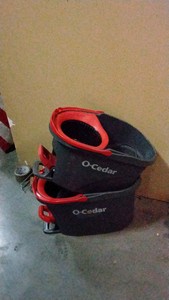 2 mop buckets