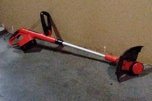 Black and Decker weed whacker