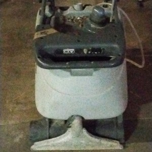 self-contained carpet extractor