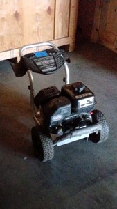 gas-powered cold-water pressure washer