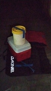 pads, red cooler,bucket