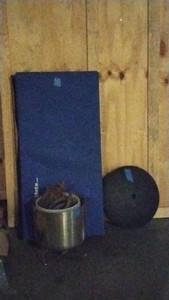 plant pot, mats, umbrella base