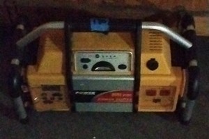 400 watt power center